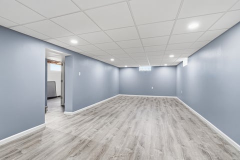 Tiny photo for 18460 Oakwood Avenue, Lansing, IL 60438 (MLS # 12770565)