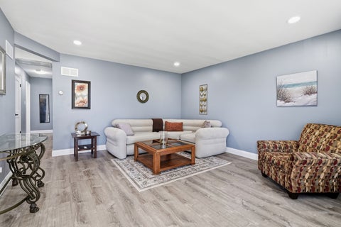 Tiny photo for 18460 Oakwood Avenue, Lansing, IL 60438 (MLS # 12770565)