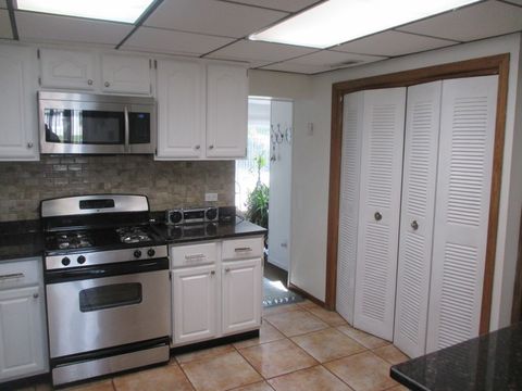 Tiny photo for 4325 W 99th Place, Oak Lawn, IL 60453 (MLS # 12532146)