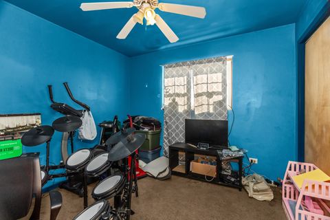 Tiny photo for 16506 Kenwood Avenue, South Holland, IL 60473 (MLS # 12564005)