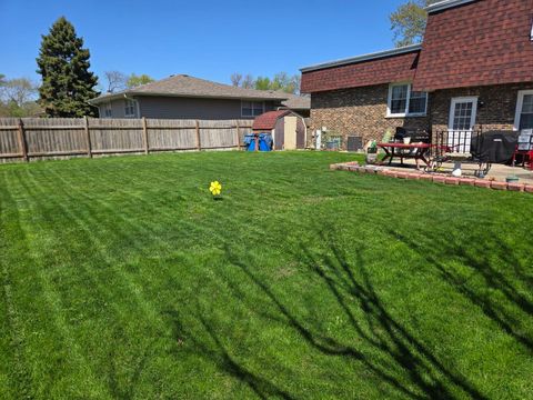 Tiny photo for 16506 Kenwood Avenue, South Holland, IL 60473 (MLS # 12564005)