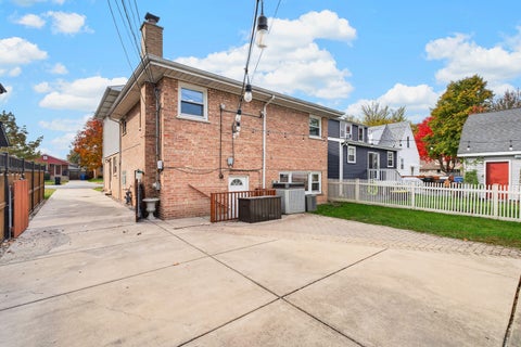Tiny photo for 3848 W 107th Street, Chicago, IL 60655 (MLS # 12796543)