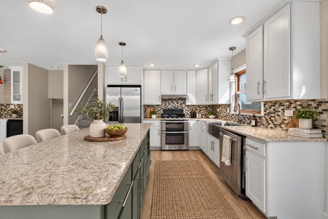 Tiny photo for 3848 W 107th Street, Chicago, IL 60655 (MLS # 12796543)