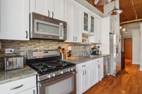 Tiny photo for 1801 S Michigan Avenue #505, Chicago, IL 60616 (MLS # 12597917)