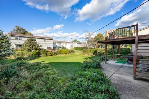 Tiny photo for 1822 W Catalpa Lane, Mount Prospect, IL 60056 (MLS # 12504045)