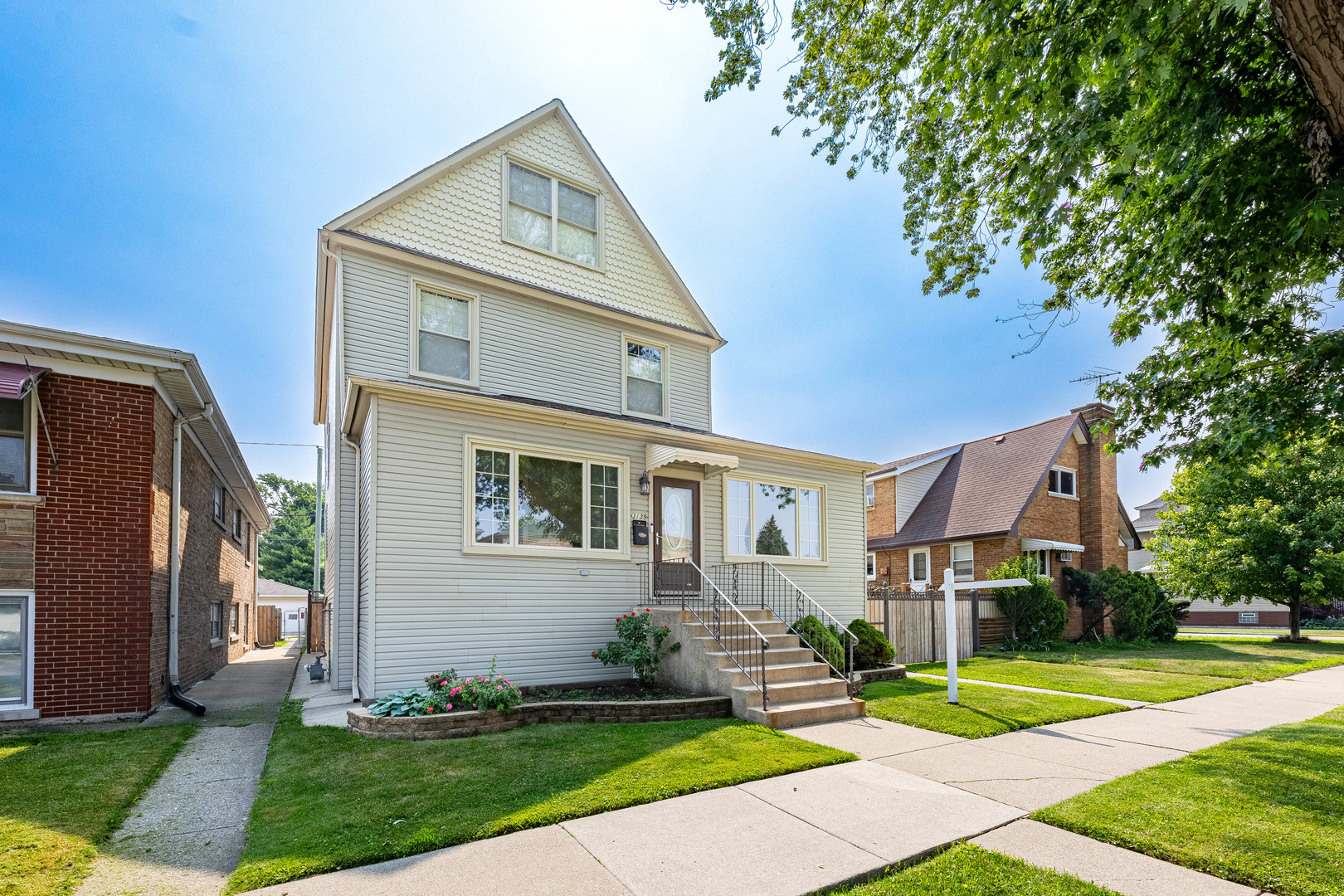 3139 Ridgeland Avenue