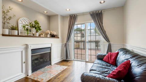 Tiny photo for 4738 N Springfield Avenue, Chicago, IL 60625 (MLS # 12737571)