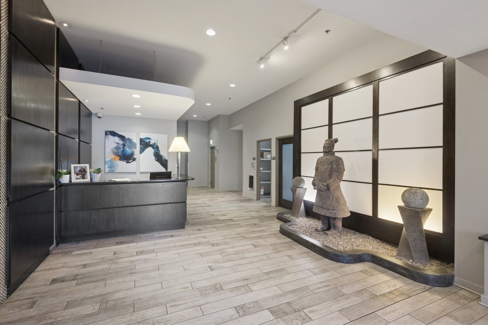 225 S SANGAMON Street 808