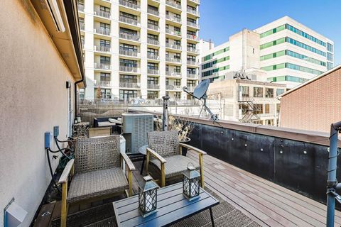 Tiny photo for 222 E CULLERTON Street, Chicago, IL 60616 (MLS # 12570553)