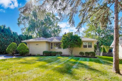 Tiny photo for 243 55th Street, Downers Grove, IL 60515 (MLS # 12455300)