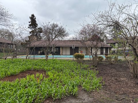 Tiny photo for St. Charles, IL 60174 (MLS # 12615593)