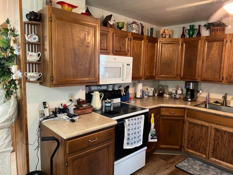 Tiny photo for 801 E Honeywell Avenue, Hoopeston, IL 60942 (MLS # 12701215)