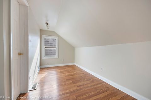 Tiny photo for 626 Manchester Avenue, Westchester, IL 60154 (MLS # 12355140)