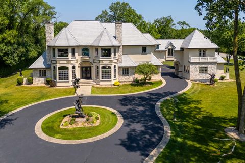 Photo of 1130 GAVIN Court, Lake Forest, IL 60045 (MLS # 12595825)