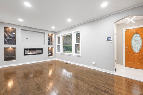 Tiny photo for 10231 S Rhodes Avenue, Chicago, IL 60628 (MLS # 12730183)