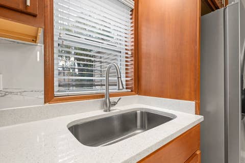 Tiny photo for 10231 S Rhodes Avenue, Chicago, IL 60628 (MLS # 12730183)
