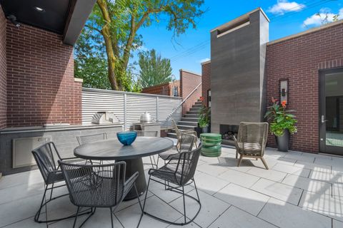 Tiny photo for 1921 N Dayton Street, Chicago, IL 60614 (MLS # 12533370)