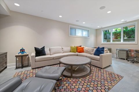 Tiny photo for 1921 N Dayton Street, Chicago, IL 60614 (MLS # 12533370)