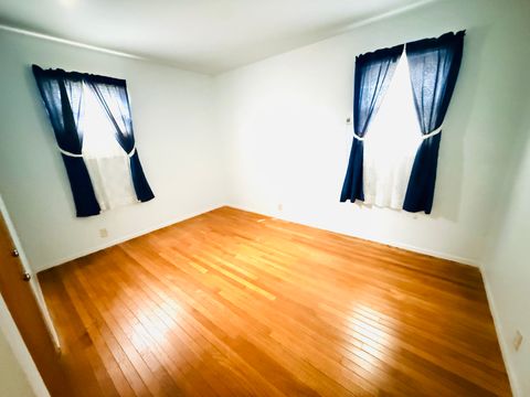 Tiny photo for 502 E Mcneil Avenue, Hoopeston, IL 60942 (MLS # 12581925)