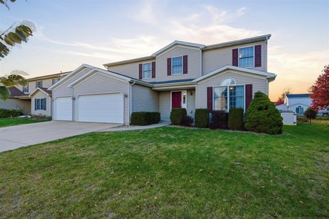 Photo of 1305 Cashel Drive, Bloomington, IL 61704 (MLS # 12510334)