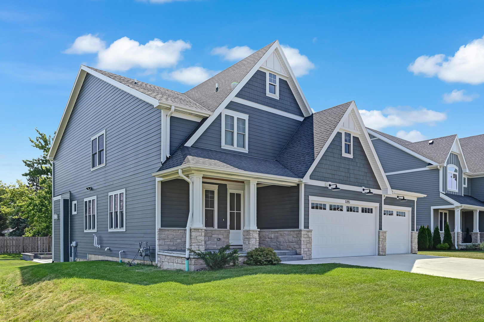 1205 RIDGE Road