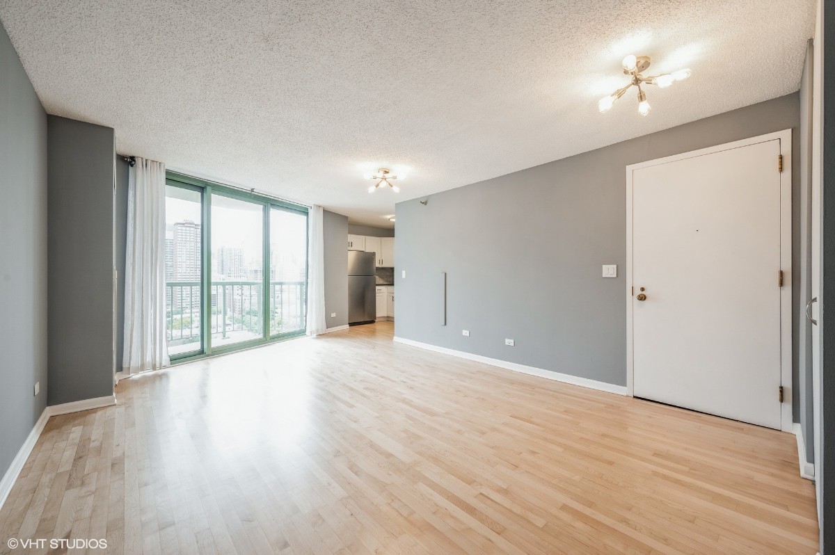 111 W Maple Street 1412