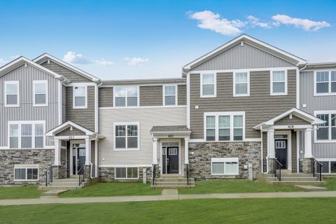 Photo of 421 Red Oak Circle, Volo, IL 60020 (MLS # 12534547)