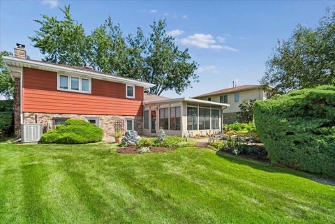 Tiny photo for 7949 Sycamore Drive, Orland Park, IL 60462 (MLS # 12779895)