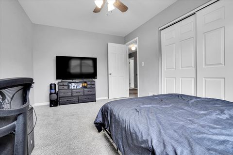 Tiny photo for 1734 Bishops Way, Mundelein, IL 60060 (MLS # 12420219)