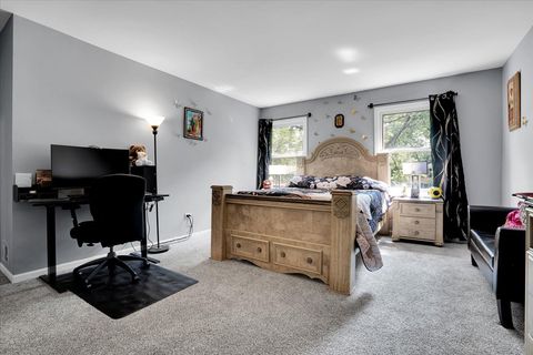 Tiny photo for 1734 Bishops Way, Mundelein, IL 60060 (MLS # 12420219)