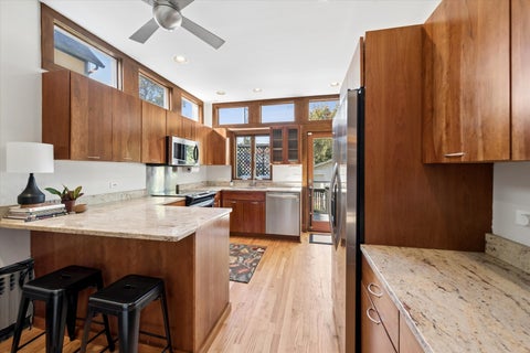Tiny photo for 629 S Lombard Avenue, Oak Park, IL 60304 (MLS # 12789487)