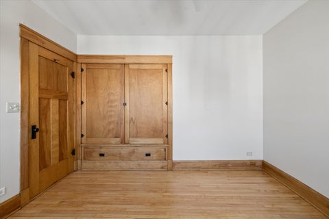 Tiny photo for 629 S Lombard Avenue, Oak Park, IL 60304 (MLS # 12789487)