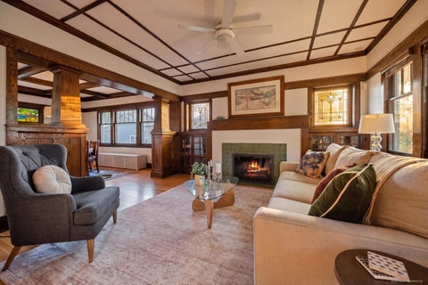 Tiny photo for 629 S Lombard Avenue, Oak Park, IL 60304 (MLS # 12789487)