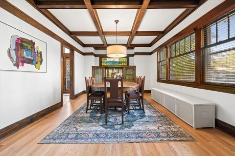 Tiny photo for 629 S Lombard Avenue, Oak Park, IL 60304 (MLS # 12789487)
