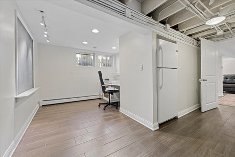 Tiny photo for 629 S Lombard Avenue, Oak Park, IL 60304 (MLS # 12789487)