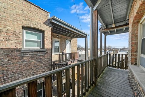 Tiny photo for 1925B Grove Avenue #309, Berwyn, IL 60402 (MLS # 12584989)