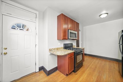 Tiny photo for 1925B Grove Avenue #309, Berwyn, IL 60402 (MLS # 12584989)