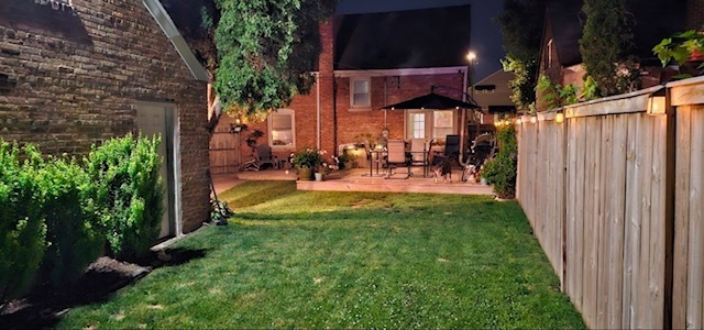 7803 W Ardmore Avenue