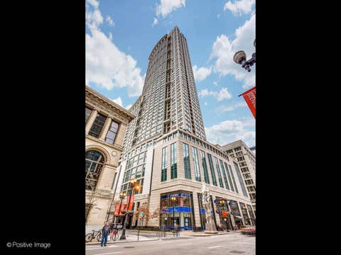 Photo of 130 N Garland Court #2310, Chicago, IL 60602 (MLS # 12722294)