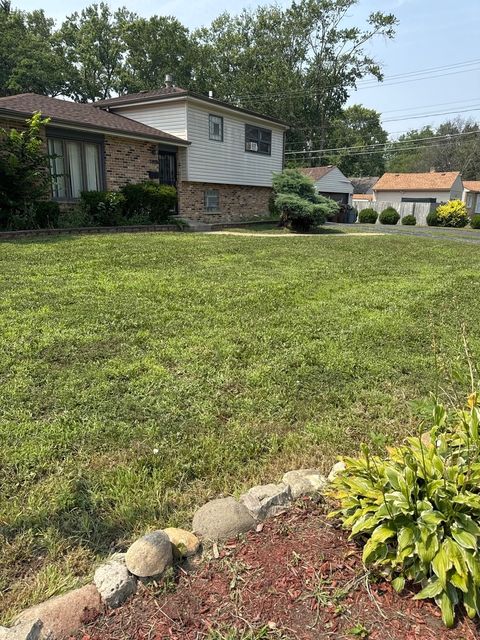 Tiny photo for 2900 175th Street, Hazel Crest, IL 60429 (MLS # 12489236)
