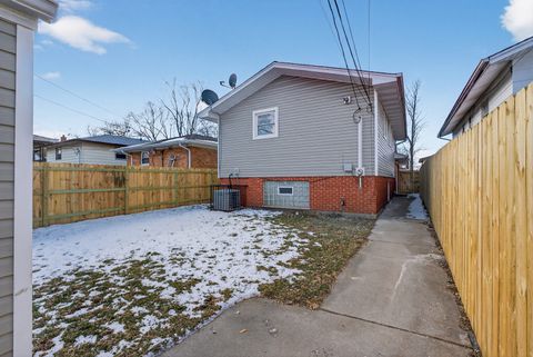 Tiny photo for 11539 S Carpenter Street, Chicago, IL 60643 (MLS # 12600981)