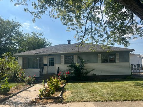 Photo of 18446 Glen Oak Avenue, Lansing, IL 60438 (MLS # 12484452)
