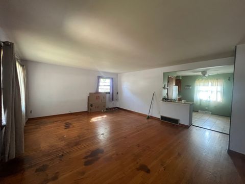 Tiny photo for 18446 Glen Oak Avenue, Lansing, IL 60438 (MLS # 12484452)