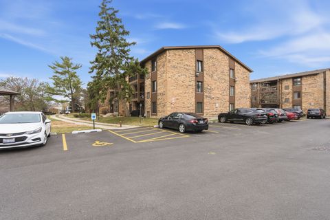 Tiny photo for 7505 175th Street #133, Tinley Park, IL 60477 (MLS # 12586064)