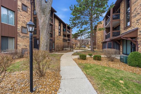 Tiny photo for 7505 175th Street #133, Tinley Park, IL 60477 (MLS # 12586064)