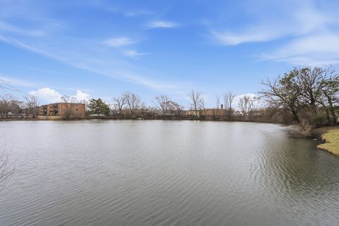 Tiny photo for 7505 175th Street #133, Tinley Park, IL 60477 (MLS # 12586064)