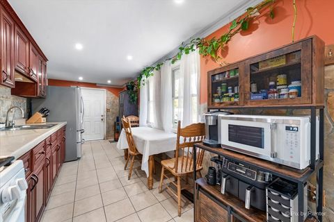 Tiny photo for 200 AMARILLO Drive, Carpentersville, IL 60110 (MLS # 12493977)