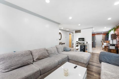 Tiny photo for 200 AMARILLO Drive, Carpentersville, IL 60110 (MLS # 12493977)