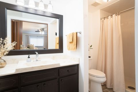 Tiny photo for 9202 S Pulaski Road #1E, Oak Lawn, IL 60453 (MLS # 12631129)