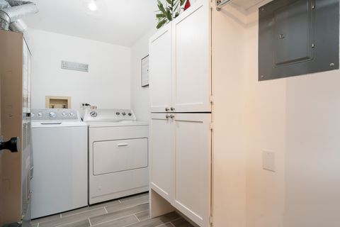 Tiny photo for 9202 S Pulaski Road #1E, Oak Lawn, IL 60453 (MLS # 12631129)
